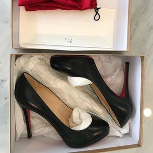 Christian Louboutin New Declic 38.5 black